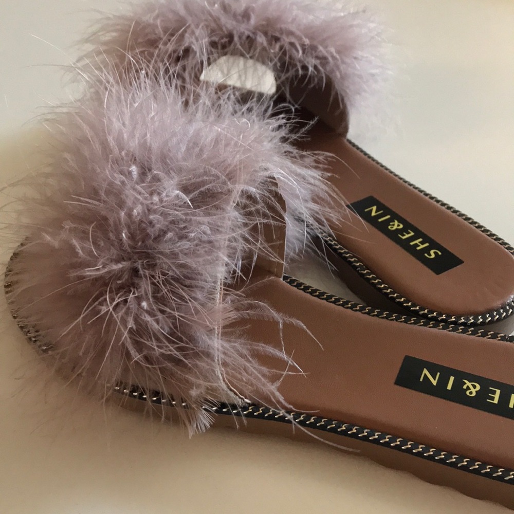 Fun Slippers - Picture 4 of 5